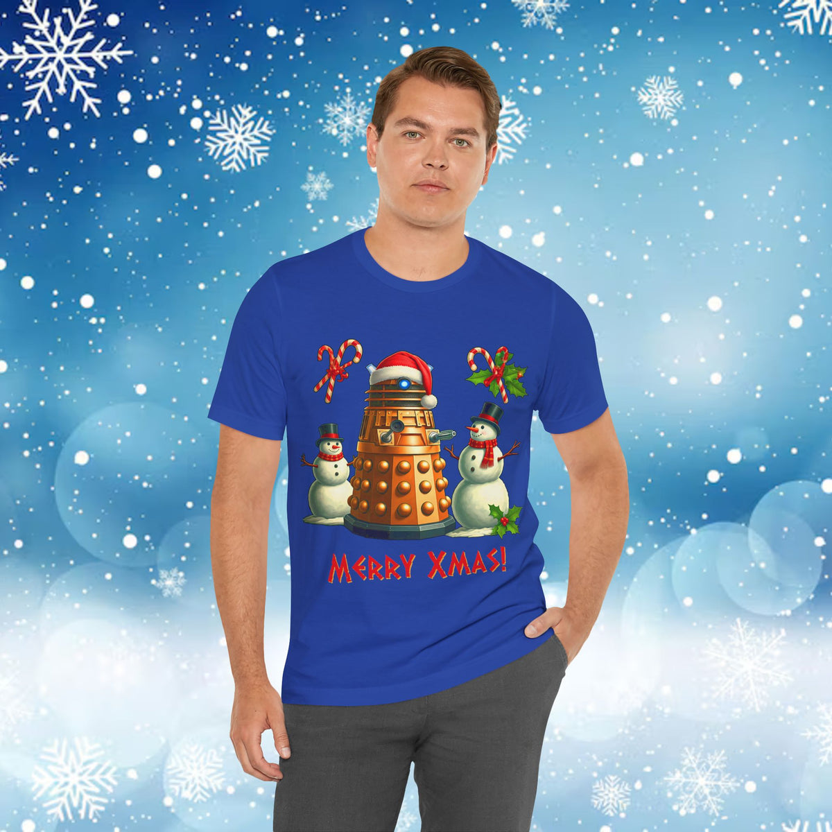 Doctor Who Dalek Christmas T-shirt — Posing with Snowmen