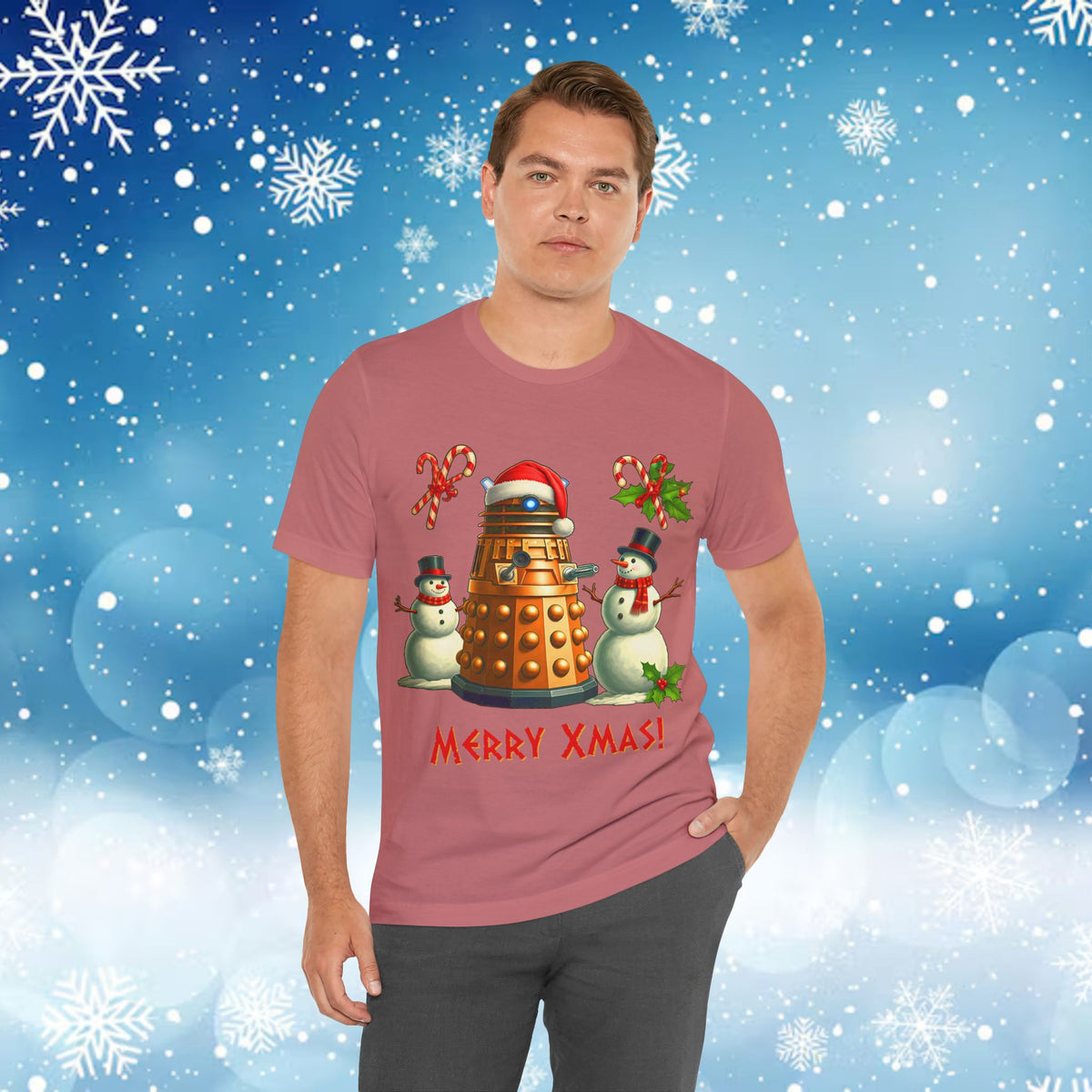 Doctor Who Dalek Christmas T-shirt — Posing with Snowmen