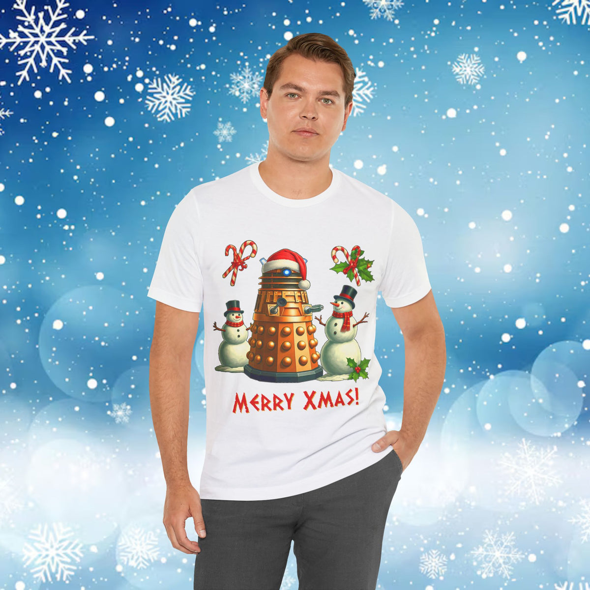 Doctor Who Dalek Christmas T-shirt — Posing with Snowmen