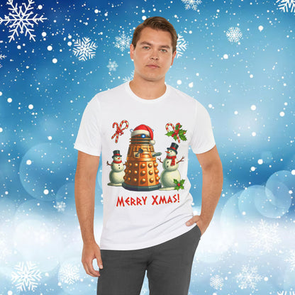 Doctor Who Dalek Christmas T-shirt — Posing with Snowmen