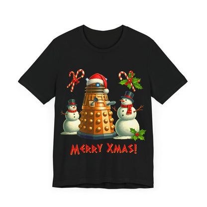 Dalek posing with Snowmen - Heavy Cotton T-shirt - soapbox169 - A Little Gift Shop