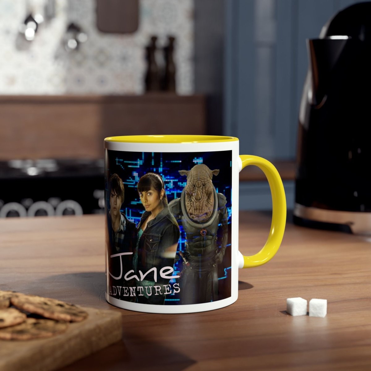 "The Sarah Jane Adventures" The New Gang mug with Season 3 Foes - Mug