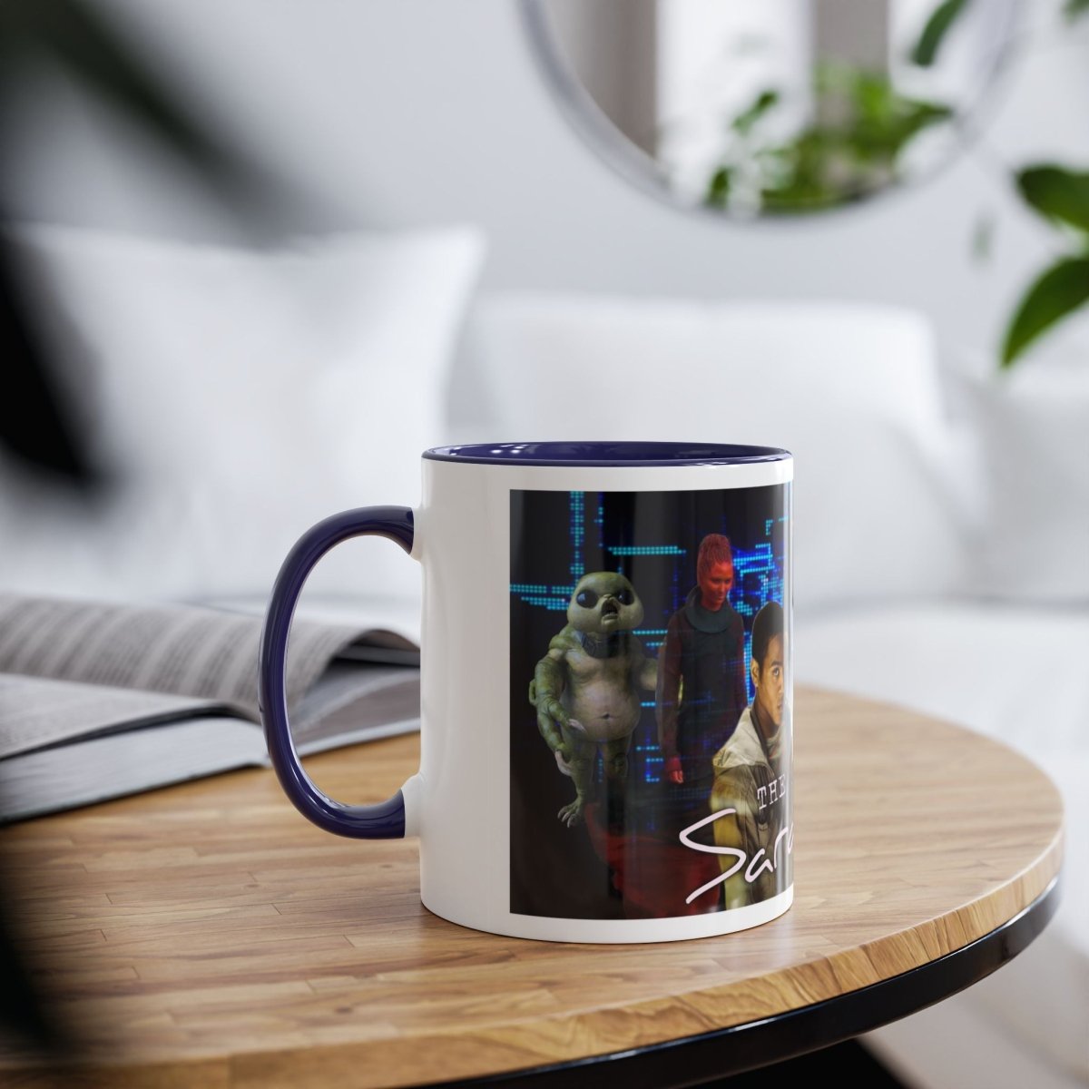 "The Sarah Jane Adventures" The New Gang mug with Season 3 Foes - Mug